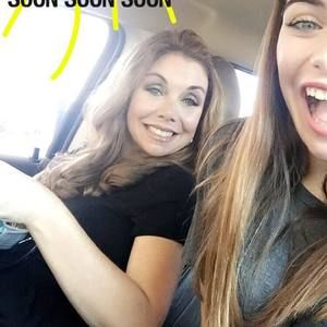 Meet your Posher, Holli